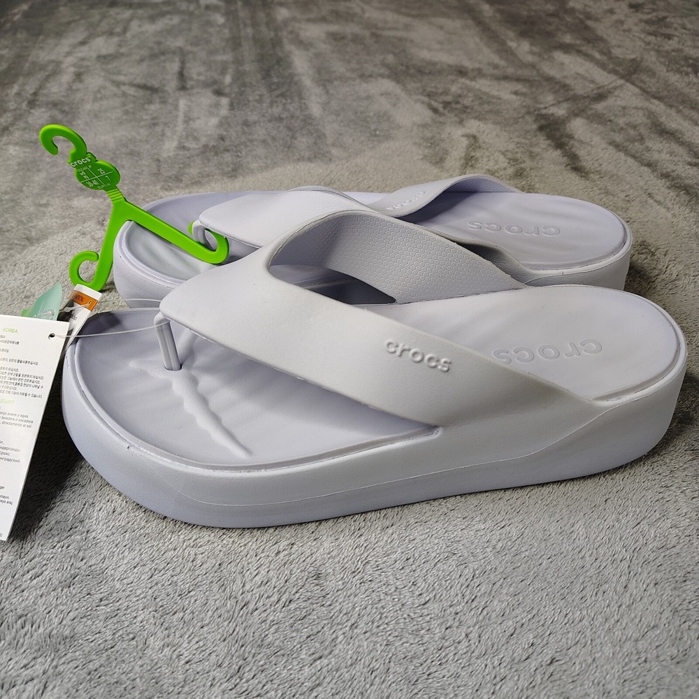 Crocs Getaway Platform Flip‎ Sandals Womens 6 Purple Beach Summer Wedge Chunky